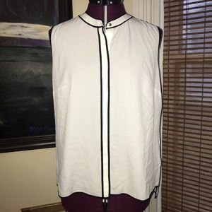 Liz Claiborne Sleeveless Blouse L